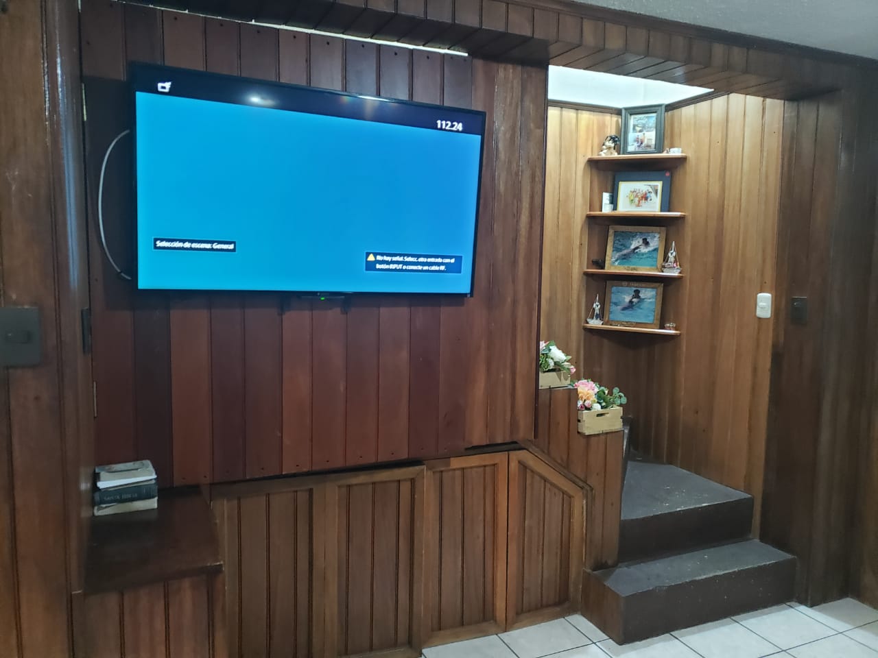 Venta de Casa o Casas, Terrenos, Propiedades, Apartamentos, Inmuebles en Guatemala, zona 11, zona 7, zona 2, zona 18, zona 16, Mixco, Carretera Al Salvador, Fraijanes, Santa Catarina Pinula, Antigua Guatemala, Villa Nueva, Villa Canales, San Miguel Petapa - Venta o Alquiler de Casas En Guatemala