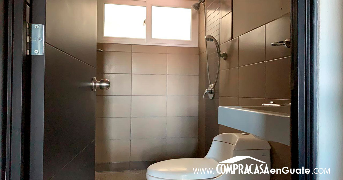 Venta de Casa o Casas, Terrenos, Propiedades, Apartamentos, Inmuebles en Guatemala, zona 11, zona 7, zona 2, zona 18, zona 16, Mixco, Carretera Al Salvador, Fraijanes, Santa Catarina Pinula, Antigua Guatemala, Villa Nueva, Villa Canales, San Miguel Petapa - Venta o Alquiler de Casas En Guatemala