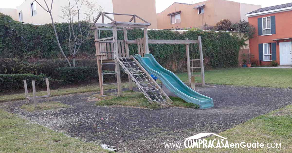 Venta de Casa o Casas, Terrenos, Propiedades, Apartamentos, Inmuebles en Guatemala, zona 11, zona 7, zona 2, zona 18, zona 16, Mixco, Carretera Al Salvador, Fraijanes, Santa Catarina Pinula, Antigua Guatemala, Villa Nueva, Villa Canales, San Miguel Petapa - Venta o Alquiler de Casas En Guatemala