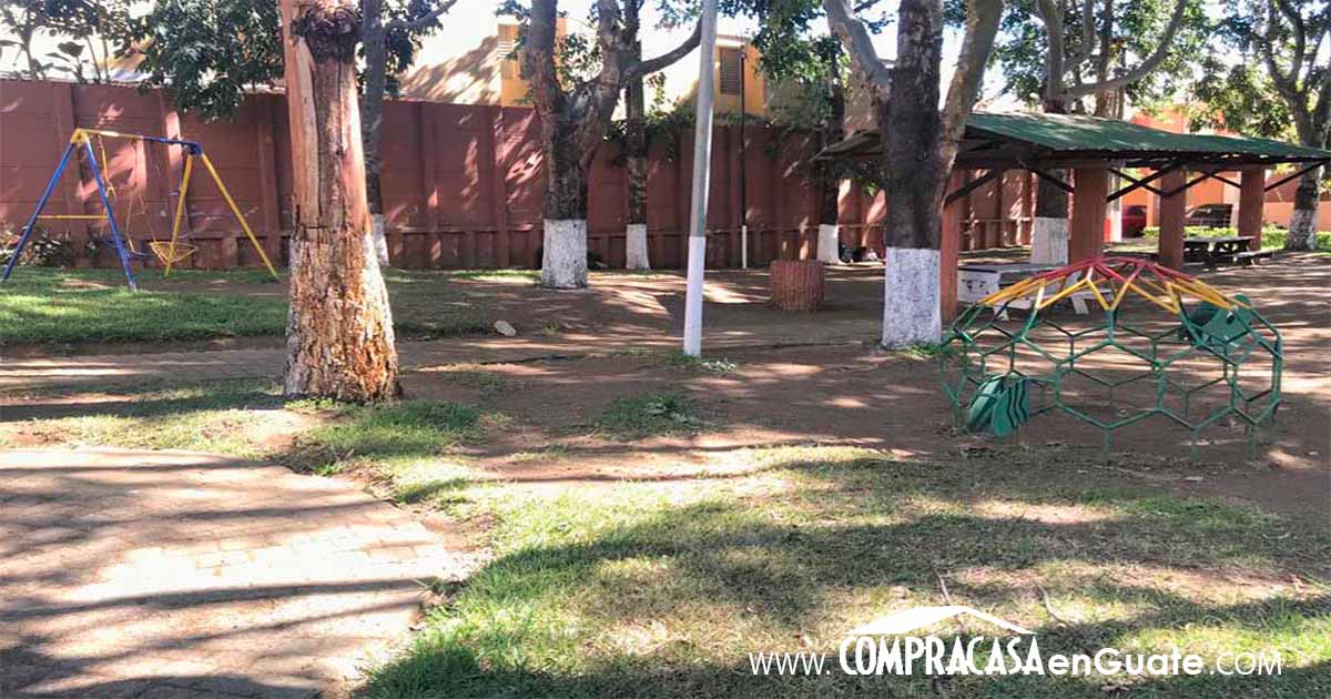 Venta de Casa o Casas, Terrenos, Propiedades, Apartamentos, Inmuebles en Guatemala, zona 11, zona 7, zona 2, zona 18, zona 16, Mixco, Carretera Al Salvador, Fraijanes, Santa Catarina Pinula, Antigua Guatemala, Villa Nueva, Villa Canales, San Miguel Petapa - Venta o Alquiler de Casas En Guatemala