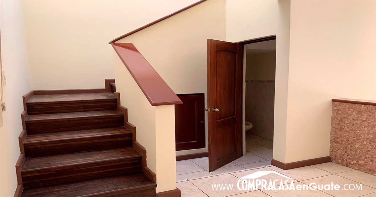 Venta de Casa o Casas, Terrenos, Propiedades, Apartamentos, Inmuebles en Guatemala, zona 11, zona 7, zona 2, zona 18, zona 16, Mixco, Carretera Al Salvador, Fraijanes, Santa Catarina Pinula, Antigua Guatemala, Villa Nueva, Villa Canales, San Miguel Petapa - Venta o Alquiler de Casas En Guatemala