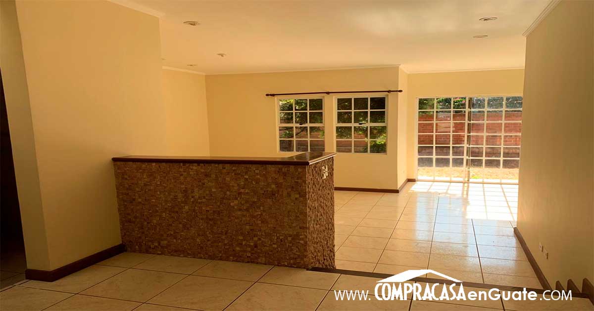 Venta de Casa o Casas, Terrenos, Propiedades, Apartamentos, Inmuebles en Guatemala, zona 11, zona 7, zona 2, zona 18, zona 16, Mixco, Carretera Al Salvador, Fraijanes, Santa Catarina Pinula, Antigua Guatemala, Villa Nueva, Villa Canales, San Miguel Petapa - Venta o Alquiler de Casas En Guatemala