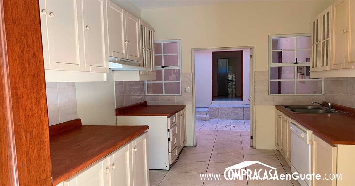 Venta de Casa o Casas, Terrenos, Propiedades, Apartamentos, Inmuebles en Guatemala, zona 11, zona 7, zona 2, zona 18, zona 16, Mixco, Carretera Al Salvador, Fraijanes, Santa Catarina Pinula, Antigua Guatemala, Villa Nueva, Villa Canales, San Miguel Petapa - Venta o Alquiler de Casas En Guatemala