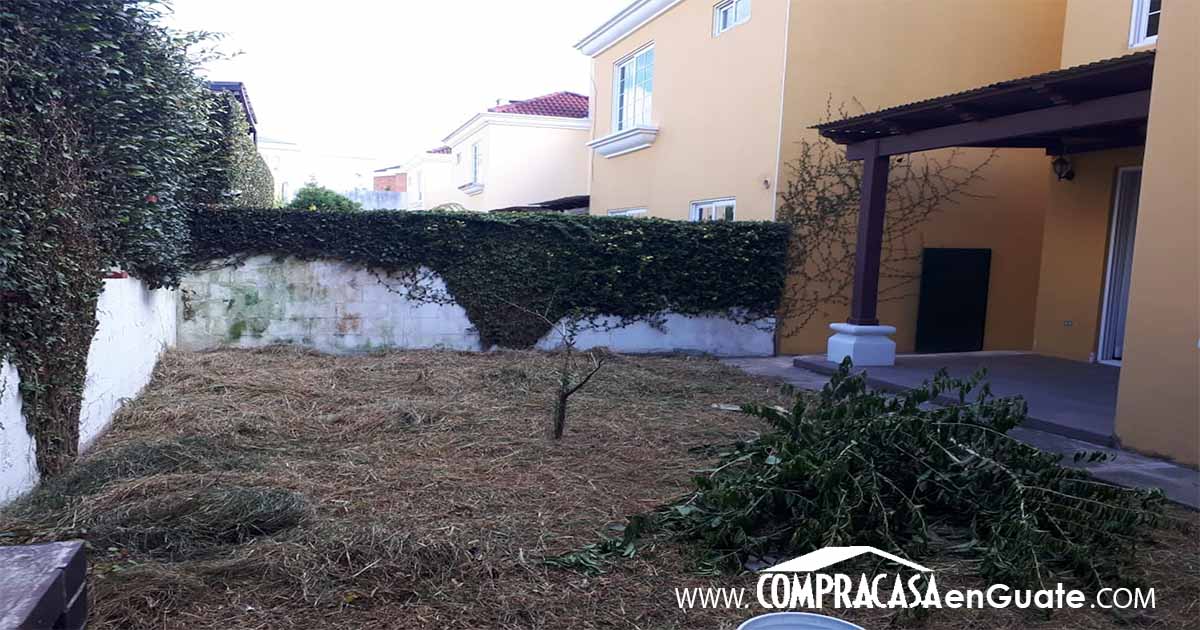 Venta de Casa o Casas, Terrenos, Propiedades, Apartamentos, Inmuebles en Guatemala, zona 11, zona 7, zona 2, zona 18, zona 16, Mixco, Carretera Al Salvador, Fraijanes, Santa Catarina Pinula, Antigua Guatemala, Villa Nueva, Villa Canales, San Miguel Petapa - Venta o Alquiler de Casas En Guatemala