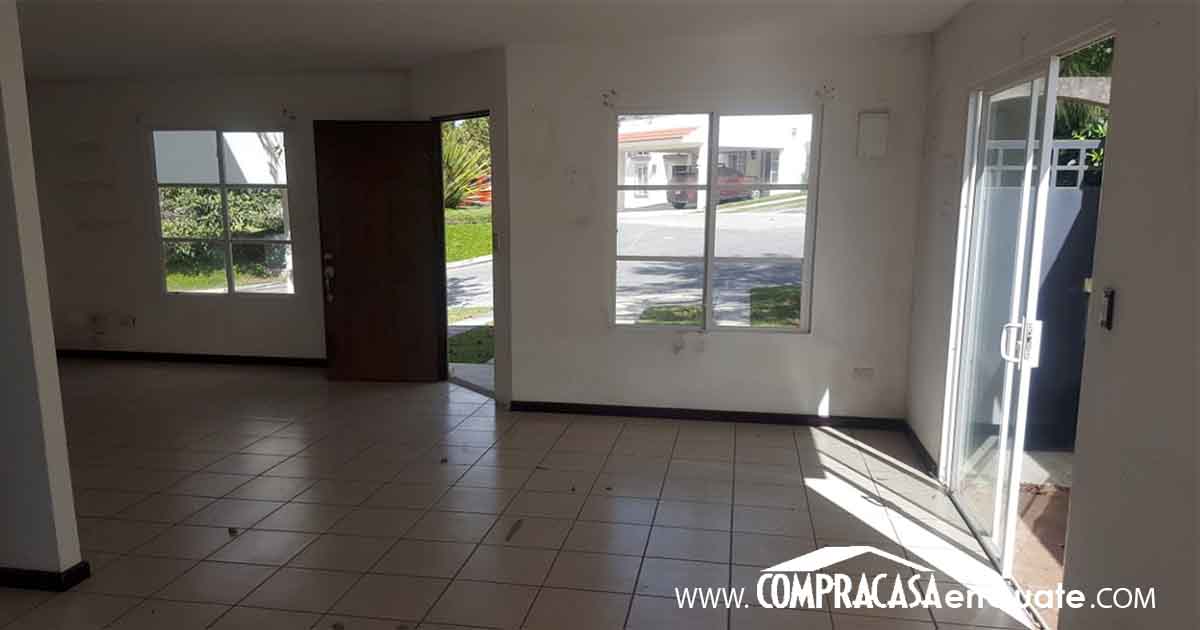 Venta de Casa o Casas, Terrenos, Propiedades, Apartamentos, Inmuebles en Guatemala, zona 11, zona 7, zona 2, zona 18, zona 16, Mixco, Carretera Al Salvador, Fraijanes, Santa Catarina Pinula, Antigua Guatemala, Villa Nueva, Villa Canales, San Miguel Petapa - Venta o Alquiler de Casas En Guatemala