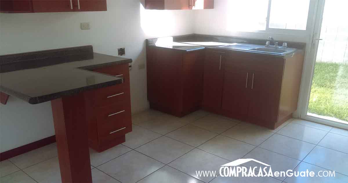 Venta de Casa o Casas, Terrenos, Propiedades, Apartamentos, Inmuebles en Guatemala, zona 11, zona 7, zona 2, zona 18, zona 16, Mixco, Carretera Al Salvador, Fraijanes, Santa Catarina Pinula, Antigua Guatemala, Villa Nueva, Villa Canales, San Miguel Petapa - Venta o Alquiler de Casas En Guatemala