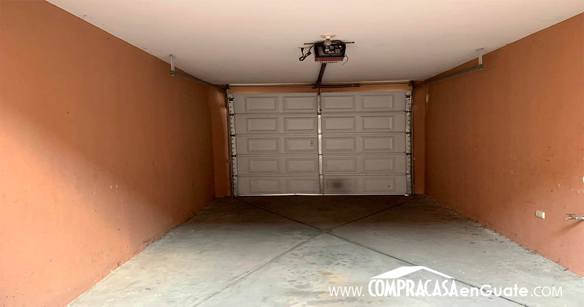 Venta de Casa o Casas, Terrenos, Propiedades, Apartamentos, Inmuebles en Guatemala, zona 11, zona 7, zona 2, zona 18, zona 16, Mixco, Carretera Al Salvador, Fraijanes, Santa Catarina Pinula, Antigua Guatemala, Villa Nueva, Villa Canales, San Miguel Petapa - Venta o Alquiler de Casas En Guatemala