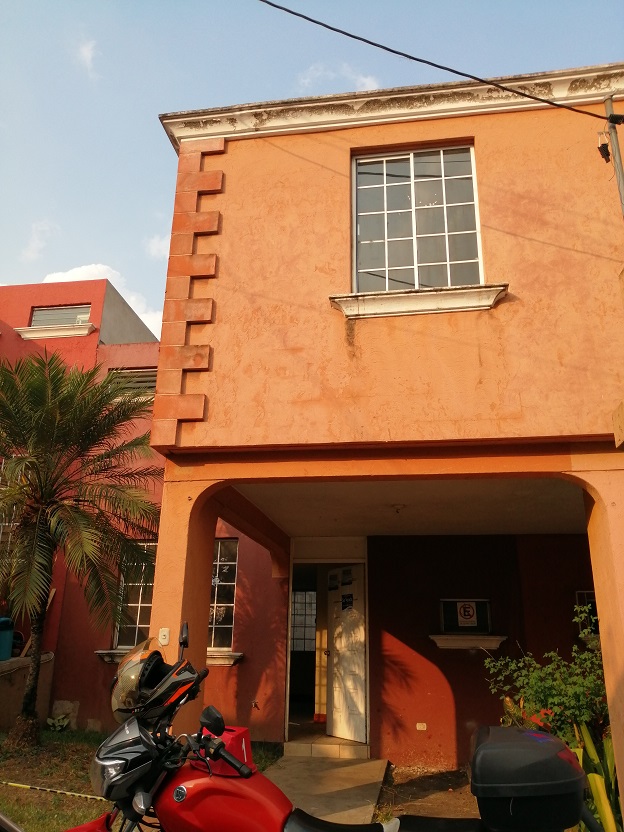 Venta de Casa o Casas, Terrenos, Propiedades, Apartamentos, Inmuebles en Guatemala, zona 11, zona 7, zona 2, zona 18, zona 16, Mixco, Carretera Al Salvador, Fraijanes, Santa Catarina Pinula, Antigua Guatemala, Villa Nueva, Villa Canales, San Miguel Petapa - Venta o Alquiler de Casas En Guatemala