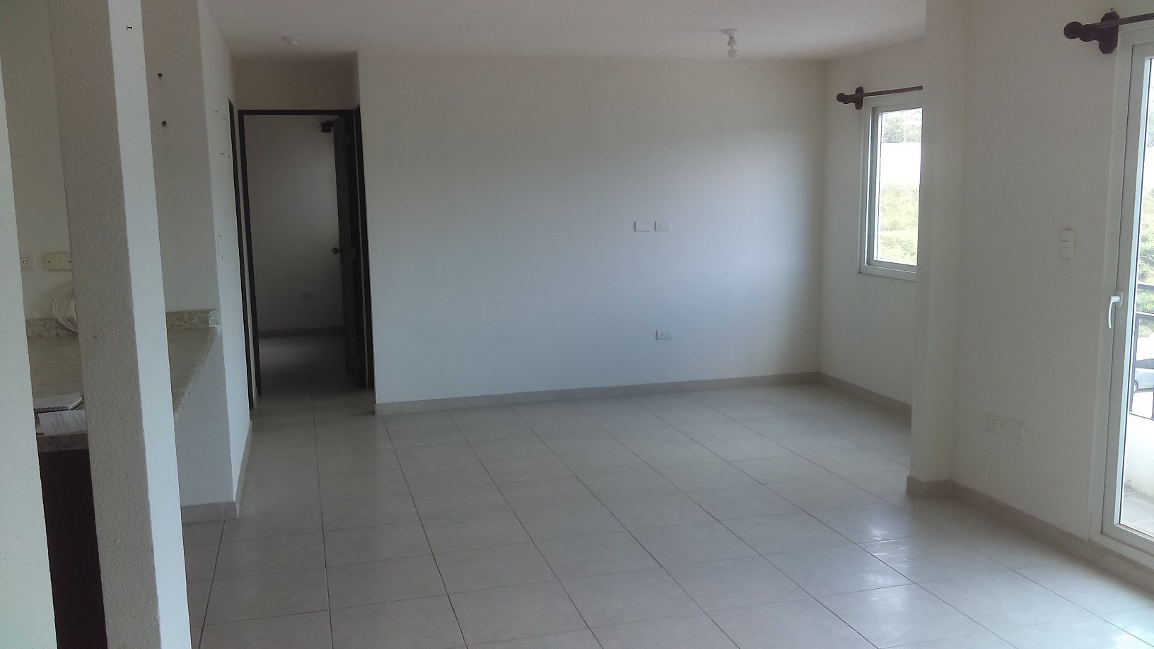 Venta de Casa o Casas, Terrenos, Propiedades, Apartamentos, Inmuebles en Guatemala, zona 11, zona 7, zona 2, zona 18, zona 16, Mixco, Carretera Al Salvador, Fraijanes, Santa Catarina Pinula, Antigua Guatemala, Villa Nueva, Villa Canales, San Miguel Petapa - Venta o Alquiler de Casas En Guatemala