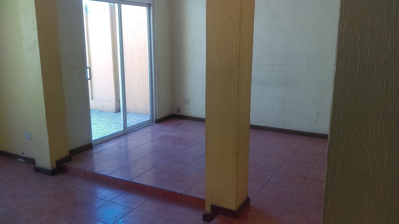 Venta de Casa o Casas, Terrenos, Propiedades, Apartamentos, Inmuebles en Guatemala, zona 11, zona 7, zona 2, zona 18, zona 16, Mixco, Carretera Al Salvador, Fraijanes, Santa Catarina Pinula, Antigua Guatemala, Villa Nueva, Villa Canales, San Miguel Petapa - Venta o Alquiler de Casas En Guatemala