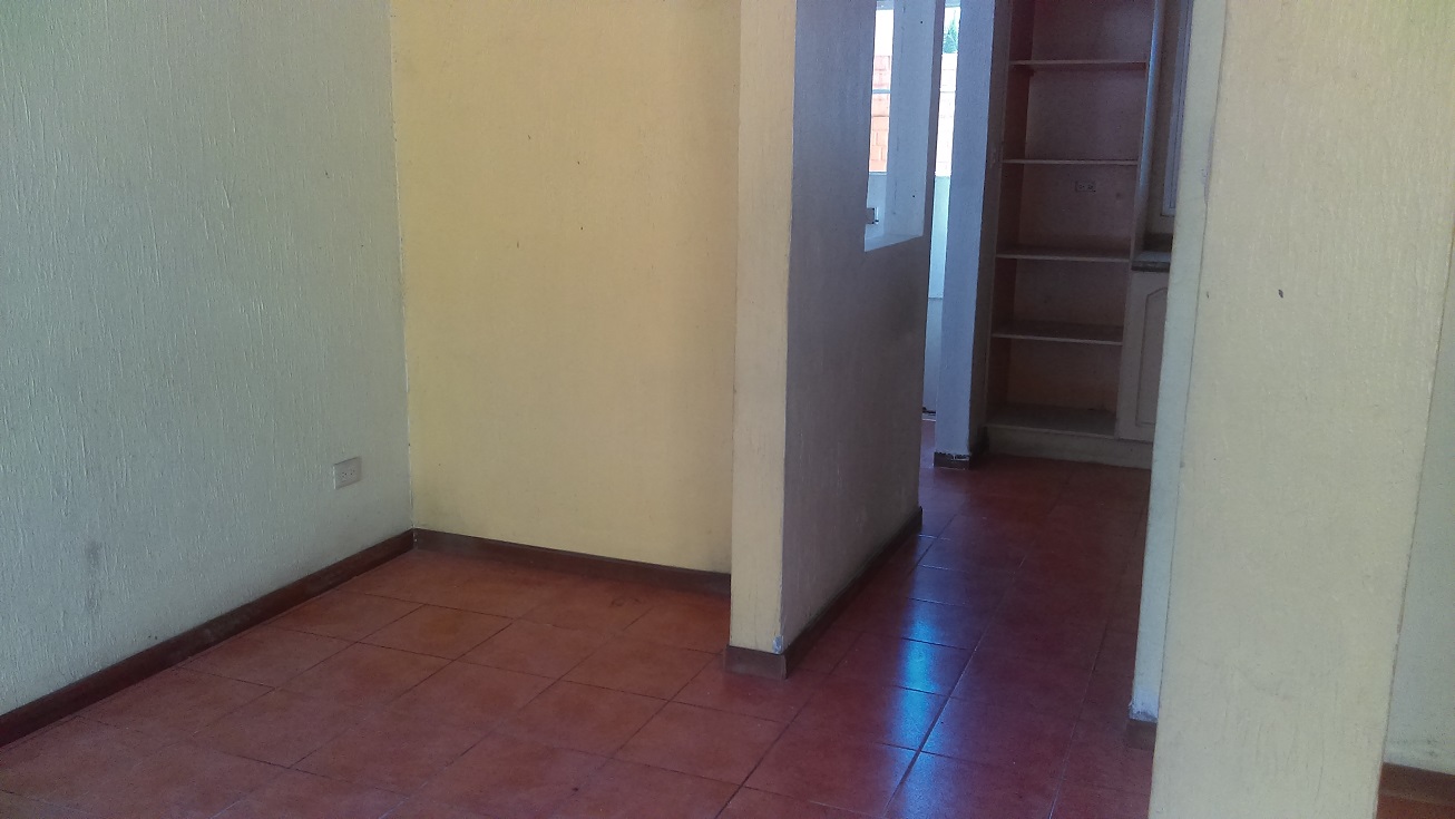 Venta de Casa o Casas, Terrenos, Propiedades, Apartamentos, Inmuebles en Guatemala, zona 11, zona 7, zona 2, zona 18, zona 16, Mixco, Carretera Al Salvador, Fraijanes, Santa Catarina Pinula, Antigua Guatemala, Villa Nueva, Villa Canales, San Miguel Petapa - Venta o Alquiler de Casas En Guatemala