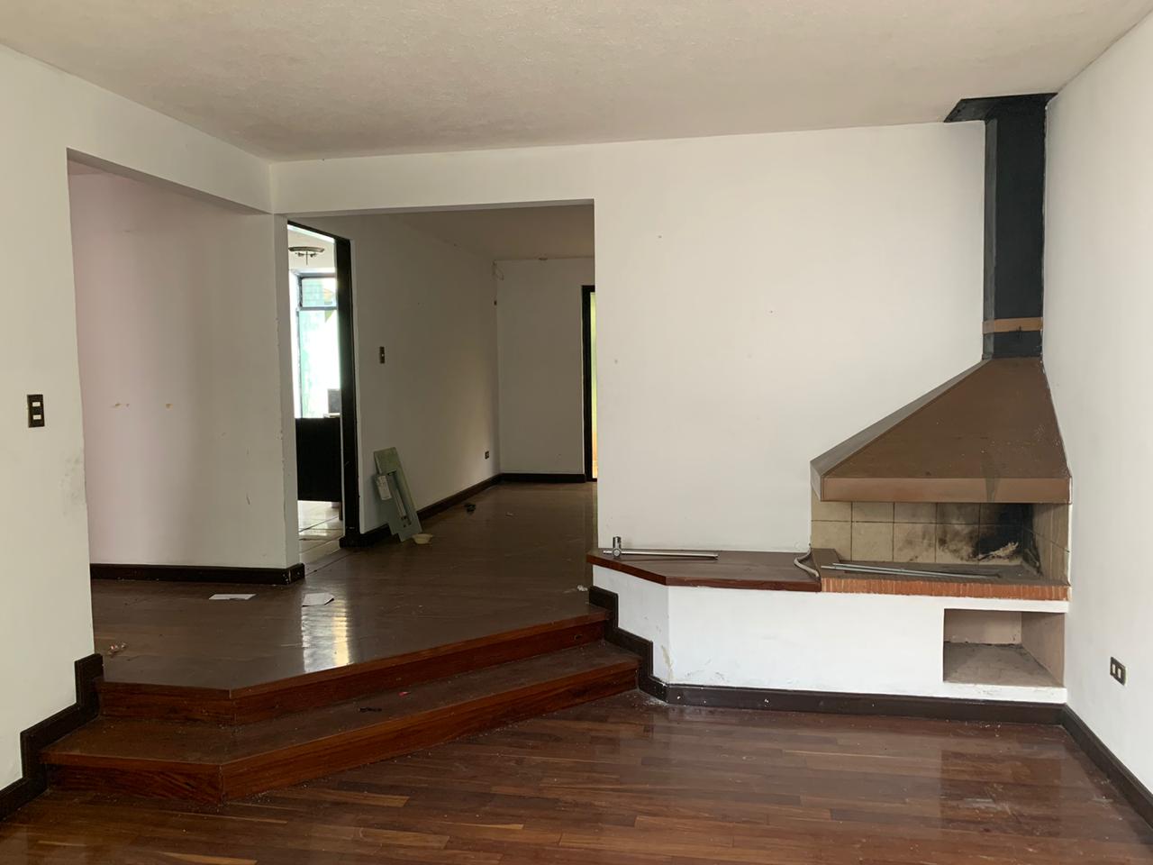 Venta de Casa o Casas, Terrenos, Propiedades, Apartamentos, Inmuebles en Guatemala, zona 11, zona 7, zona 2, zona 18, zona 16, Mixco, Carretera Al Salvador, Fraijanes, Santa Catarina Pinula, Antigua Guatemala, Villa Nueva, Villa Canales, San Miguel Petapa - Venta o Alquiler de Casas En Guatemala