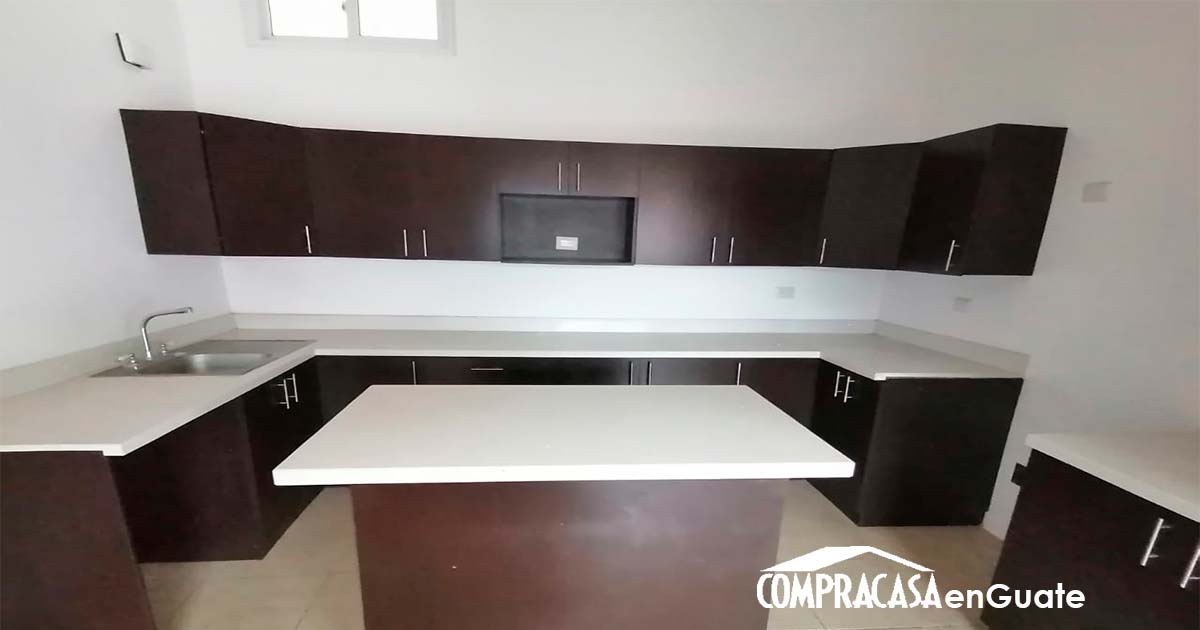 Venta de Casa o Casas, Terrenos, Propiedades, Apartamentos, Inmuebles en Guatemala, zona 11, zona 7, zona 2, zona 18, zona 16, Mixco, Carretera Al Salvador, Fraijanes, Santa Catarina Pinula, Antigua Guatemala, Villa Nueva, Villa Canales, San Miguel Petapa - Venta o Alquiler de Casas En Guatemala