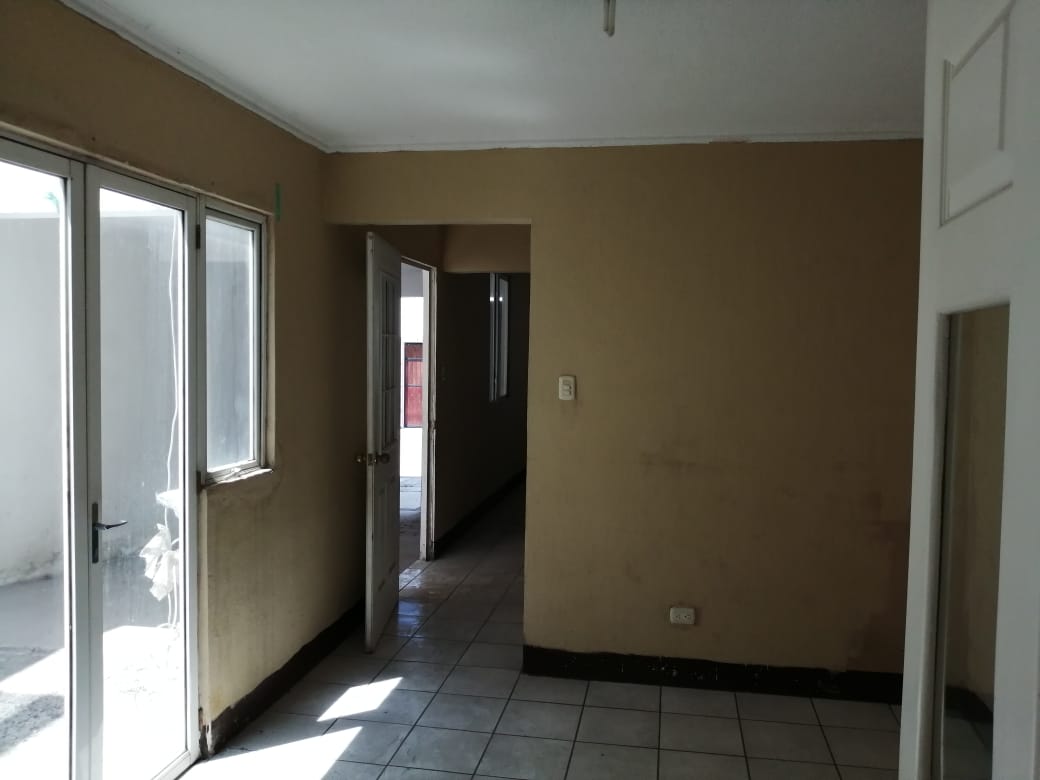 Venta de Casa o Casas, Terrenos, Propiedades, Apartamentos, Inmuebles en Guatemala, zona 11, zona 7, zona 2, zona 18, zona 16, Mixco, Carretera Al Salvador, Fraijanes, Santa Catarina Pinula, Antigua Guatemala, Villa Nueva, Villa Canales, San Miguel Petapa - Venta o Alquiler de Casas En Guatemala