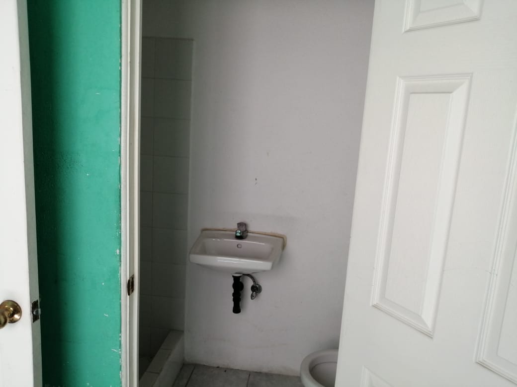 Venta de Casa o Casas, Terrenos, Propiedades, Apartamentos, Inmuebles en Guatemala, zona 11, zona 7, zona 2, zona 18, zona 16, Mixco, Carretera Al Salvador, Fraijanes, Santa Catarina Pinula, Antigua Guatemala, Villa Nueva, Villa Canales, San Miguel Petapa - Venta o Alquiler de Casas En Guatemala