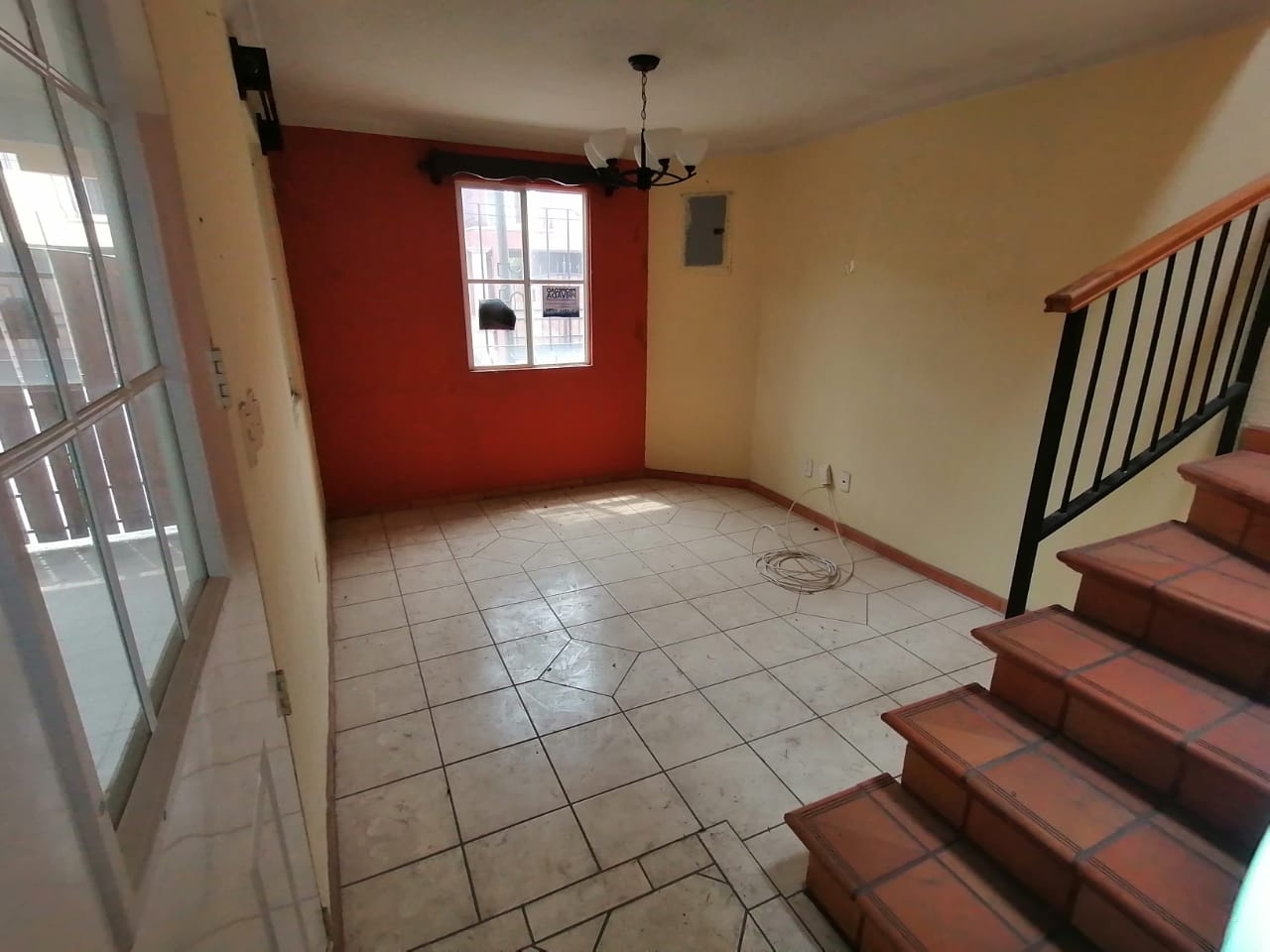 Venta de Casa o Casas, Terrenos, Propiedades, Apartamentos, Inmuebles en Guatemala, zona 11, zona 7, zona 2, zona 18, zona 16, Mixco, Carretera Al Salvador, Fraijanes, Santa Catarina Pinula, Antigua Guatemala, Villa Nueva, Villa Canales, San Miguel Petapa - Venta o Alquiler de Casas En Guatemala