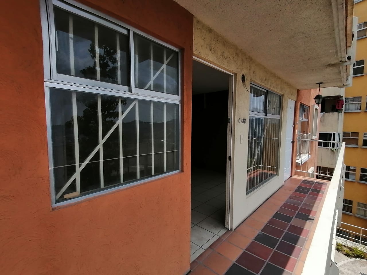 Venta de Casa o Casas, Terrenos, Propiedades, Apartamentos, Inmuebles en Guatemala, zona 11, zona 7, zona 2, zona 18, zona 16, Mixco, Carretera Al Salvador, Fraijanes, Santa Catarina Pinula, Antigua Guatemala, Villa Nueva, Villa Canales, San Miguel Petapa - Venta o Alquiler de Casas En Guatemala