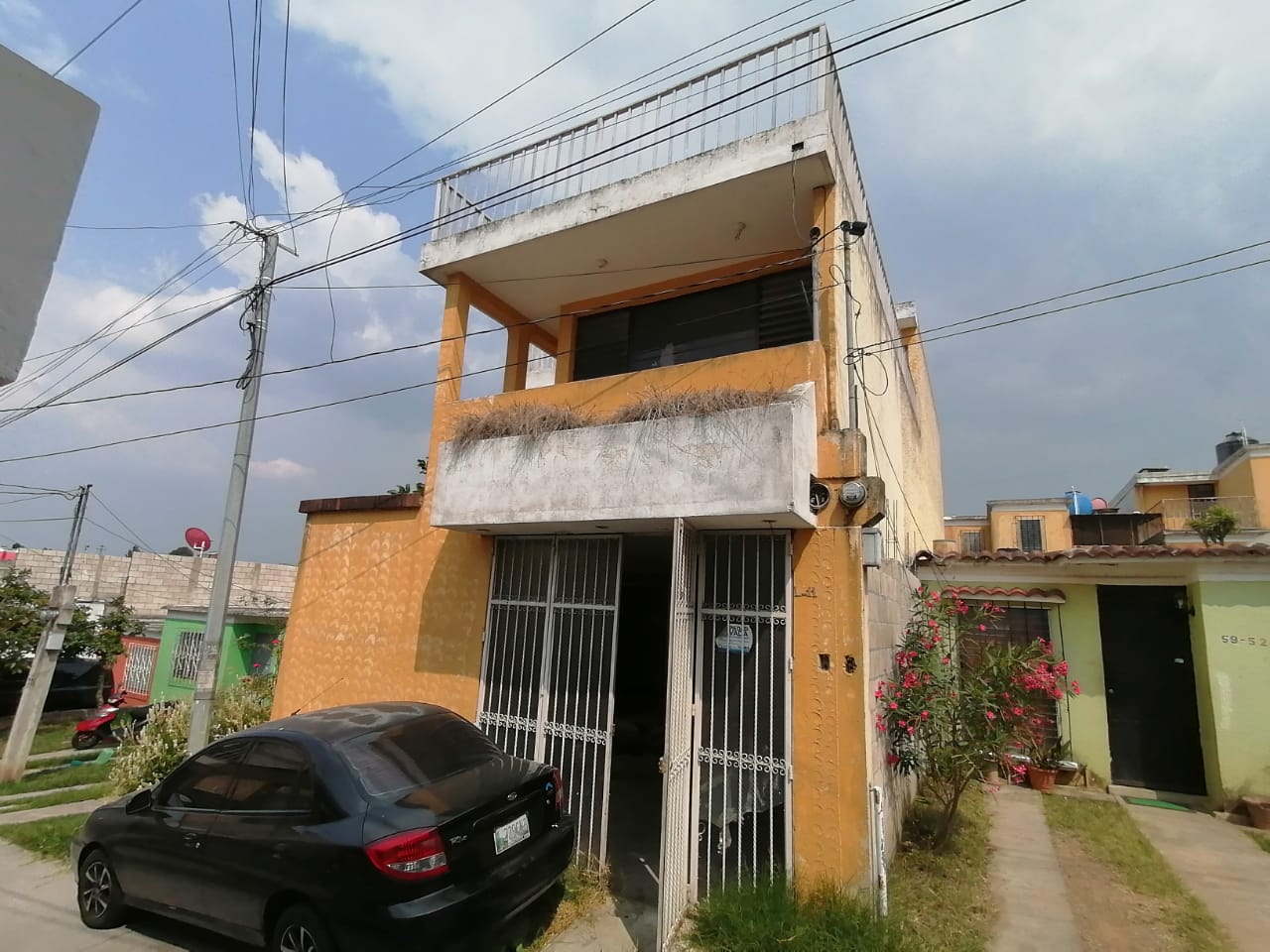 Venta de Casa o Casas, Terrenos, Propiedades, Apartamentos, Inmuebles en Guatemala, zona 11, zona 7, zona 2, zona 18, zona 16, Mixco, Carretera Al Salvador, Fraijanes, Santa Catarina Pinula, Antigua Guatemala, Villa Nueva, Villa Canales, San Miguel Petapa - Venta o Alquiler de Casas En Guatemala