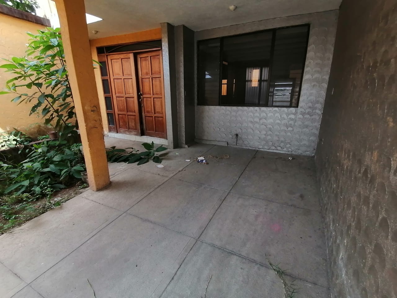 Venta de Casa o Casas, Terrenos, Propiedades, Apartamentos, Inmuebles en Guatemala, zona 11, zona 7, zona 2, zona 18, zona 16, Mixco, Carretera Al Salvador, Fraijanes, Santa Catarina Pinula, Antigua Guatemala, Villa Nueva, Villa Canales, San Miguel Petapa - Venta o Alquiler de Casas En Guatemala