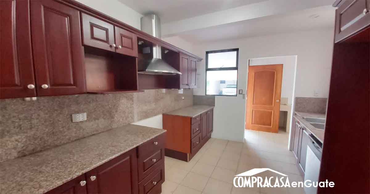 Venta de Casa o Casas, Terrenos, Propiedades, Apartamentos, Inmuebles en Guatemala, zona 11, zona 7, zona 2, zona 18, zona 16, Mixco, Carretera Al Salvador, Fraijanes, Santa Catarina Pinula, Antigua Guatemala, Villa Nueva, Villa Canales, San Miguel Petapa - Venta o Alquiler de Casas En Guatemala