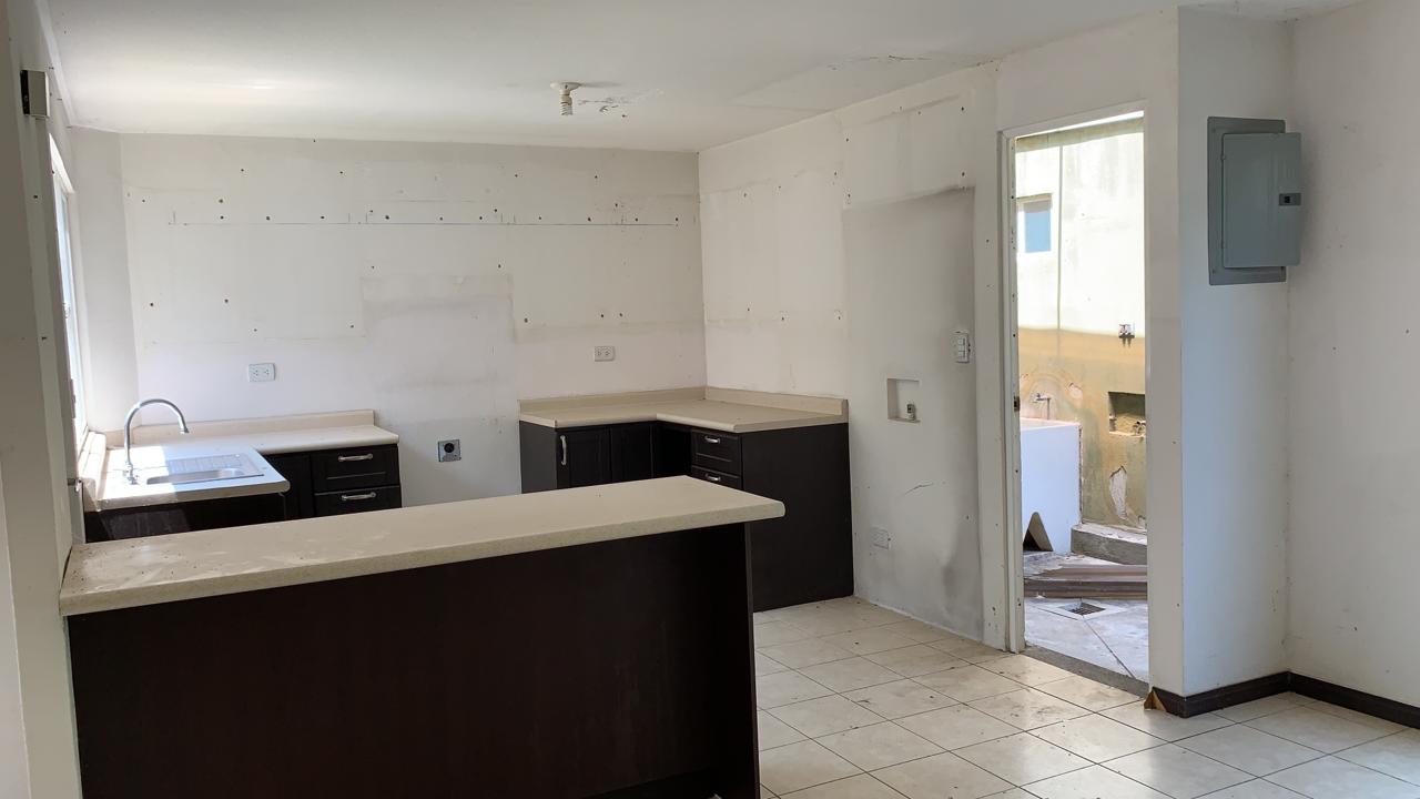 Venta de Casa o Casas, Terrenos, Propiedades, Apartamentos, Inmuebles en Guatemala, zona 11, zona 7, zona 2, zona 18, zona 16, Mixco, Carretera Al Salvador, Fraijanes, Santa Catarina Pinula, Antigua Guatemala, Villa Nueva, Villa Canales, San Miguel Petapa - Venta o Alquiler de Casas En Guatemala