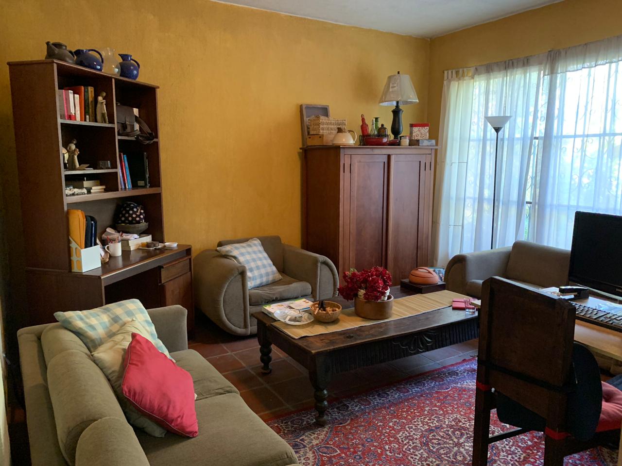 Venta de Casa o Casas, Terrenos, Propiedades, Apartamentos, Inmuebles en Guatemala, zona 11, zona 7, zona 2, zona 18, zona 16, Mixco, Carretera Al Salvador, Fraijanes, Santa Catarina Pinula, Antigua Guatemala, Villa Nueva, Villa Canales, San Miguel Petapa - Venta o Alquiler de Casas En Guatemala