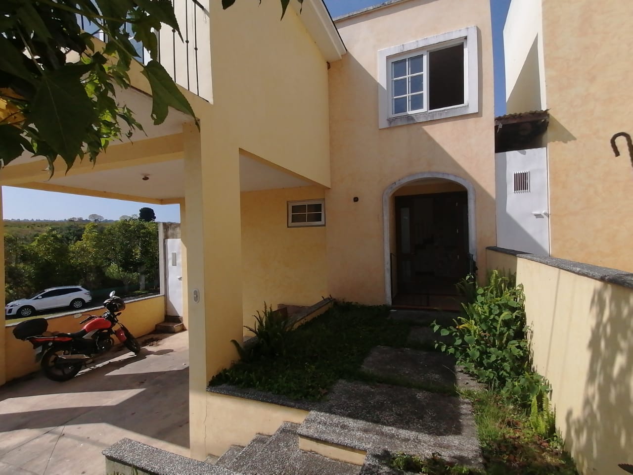 Venta de Casa o Casas, Terrenos, Propiedades, Apartamentos, Inmuebles en Guatemala, zona 11, zona 7, zona 2, zona 18, zona 16, Mixco, Carretera Al Salvador, Fraijanes, Santa Catarina Pinula, Antigua Guatemala, Villa Nueva, Villa Canales, San Miguel Petapa - Venta o Alquiler de Casas En Guatemala