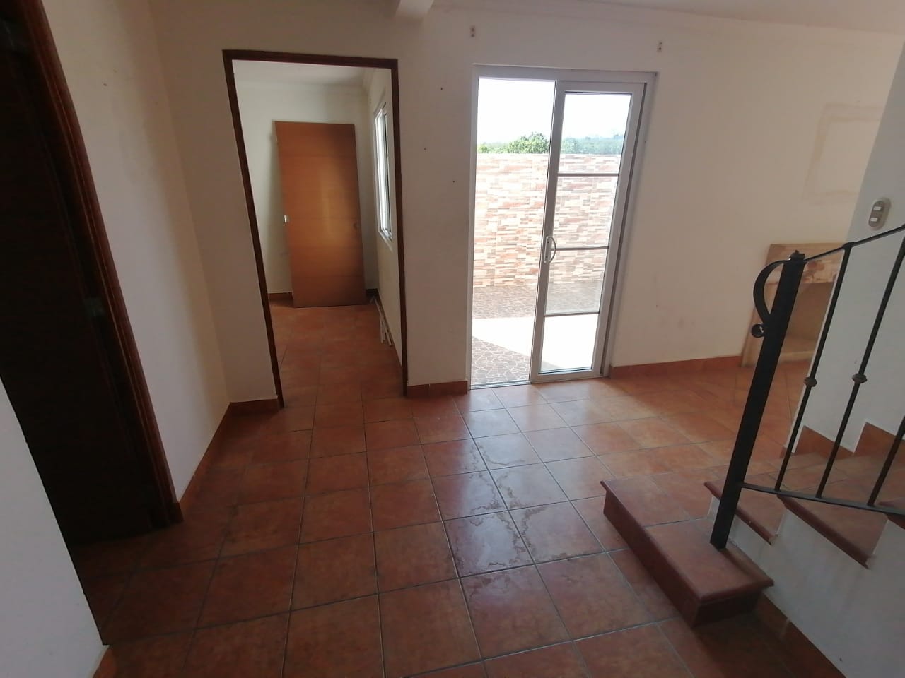 Venta de Casa o Casas, Terrenos, Propiedades, Apartamentos, Inmuebles en Guatemala, zona 11, zona 7, zona 2, zona 18, zona 16, Mixco, Carretera Al Salvador, Fraijanes, Santa Catarina Pinula, Antigua Guatemala, Villa Nueva, Villa Canales, San Miguel Petapa - Venta o Alquiler de Casas En Guatemala