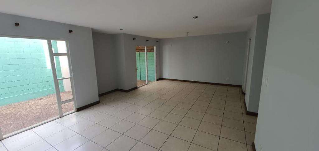 Venta de Casa o Casas, Terrenos, Propiedades, Apartamentos, Inmuebles en Guatemala, zona 11, zona 7, zona 2, zona 18, zona 16, Mixco, Carretera Al Salvador, Fraijanes, Santa Catarina Pinula, Antigua Guatemala, Villa Nueva, Villa Canales, San Miguel Petapa - Venta o Alquiler de Casas En Guatemala