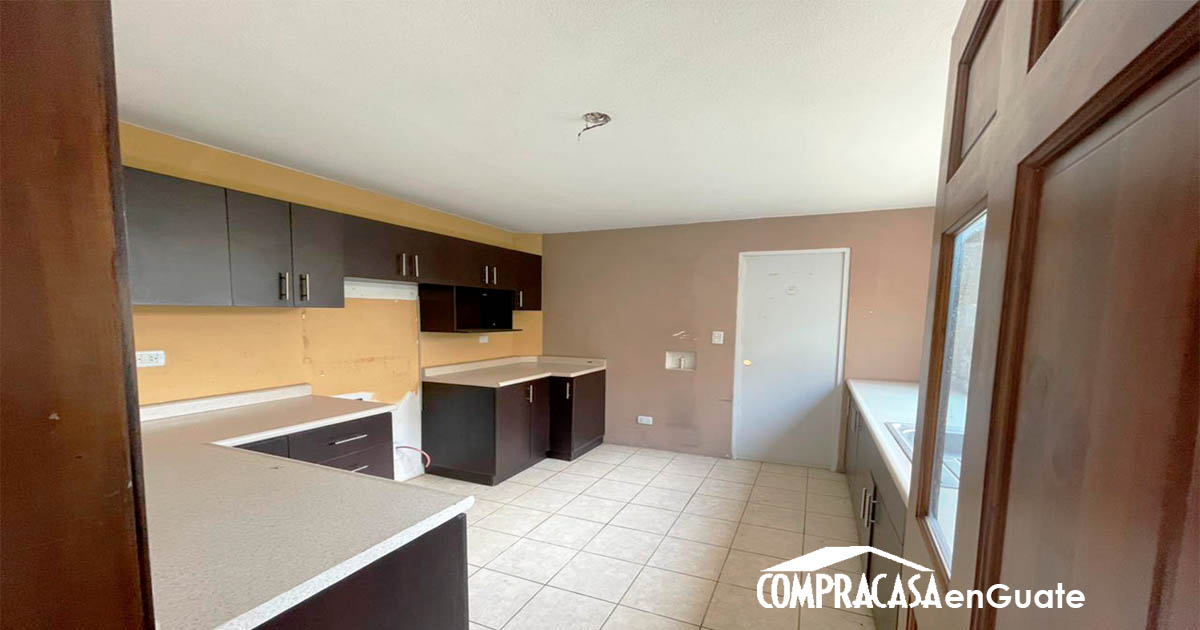 Venta de Casa o Casas, Terrenos, Propiedades, Apartamentos, Inmuebles en Guatemala, zona 11, zona 7, zona 2, zona 18, zona 16, Mixco, Carretera Al Salvador, Fraijanes, Santa Catarina Pinula, Antigua Guatemala, Villa Nueva, Villa Canales, San Miguel Petapa - Venta o Alquiler de Casas En Guatemala