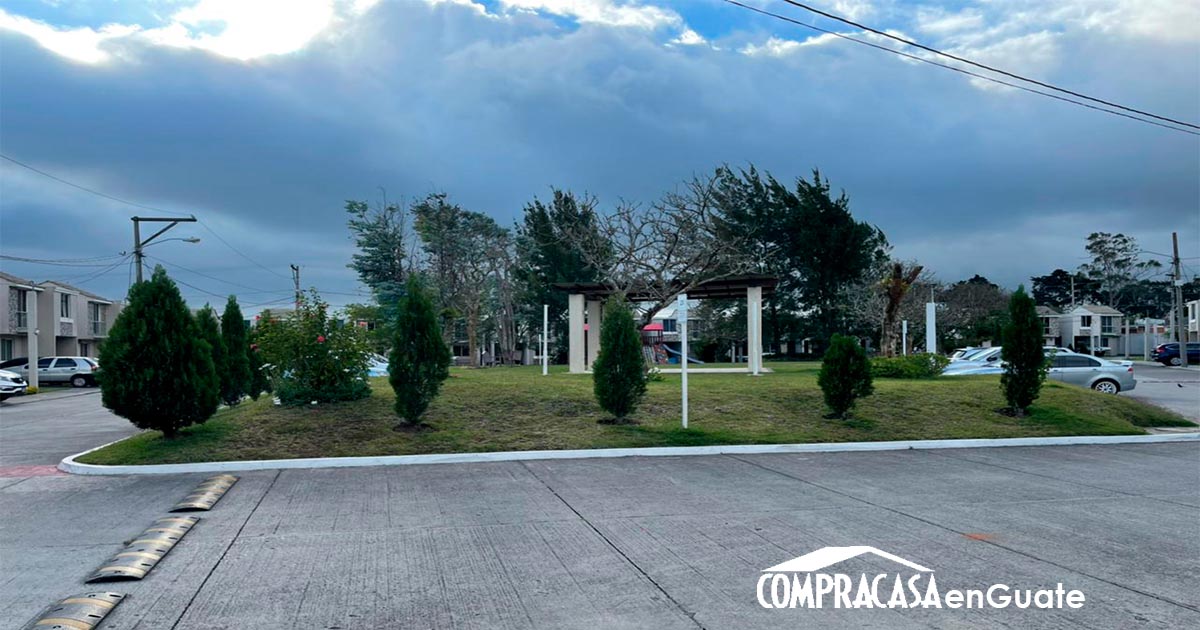 Venta de Casa o Casas, Terrenos, Propiedades, Apartamentos, Inmuebles en Guatemala, zona 11, zona 7, zona 2, zona 18, zona 16, Mixco, Carretera Al Salvador, Fraijanes, Santa Catarina Pinula, Antigua Guatemala, Villa Nueva, Villa Canales, San Miguel Petapa - Venta o Alquiler de Casas En Guatemala