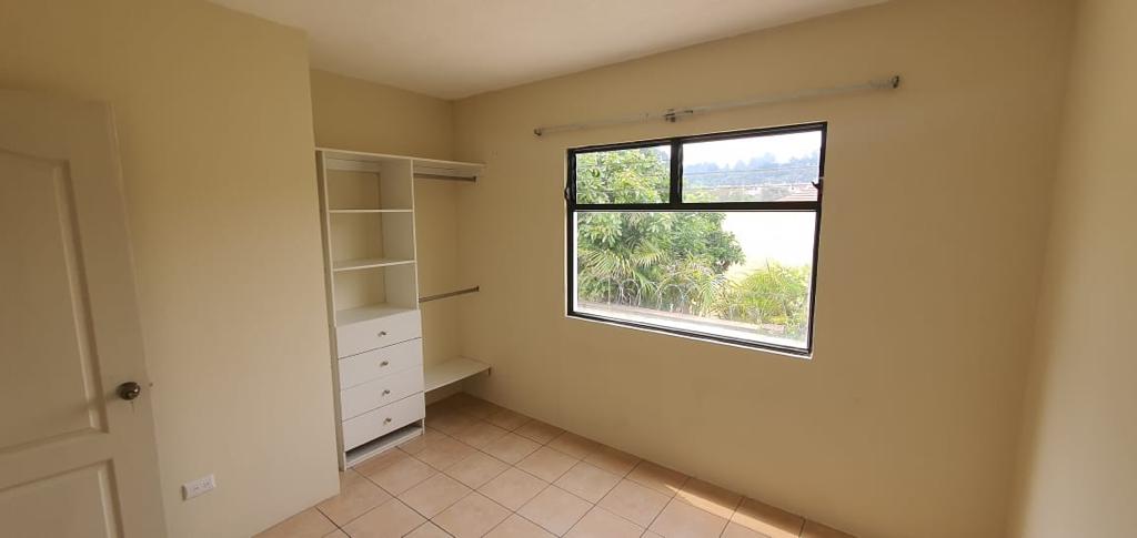 Venta de Casa o Casas, Terrenos, Propiedades, Apartamentos, Inmuebles en Guatemala, zona 11, zona 7, zona 2, zona 18, zona 16, Mixco, Carretera Al Salvador, Fraijanes, Santa Catarina Pinula, Antigua Guatemala, Villa Nueva, Villa Canales, San Miguel Petapa - Venta o Alquiler de Casas En Guatemala