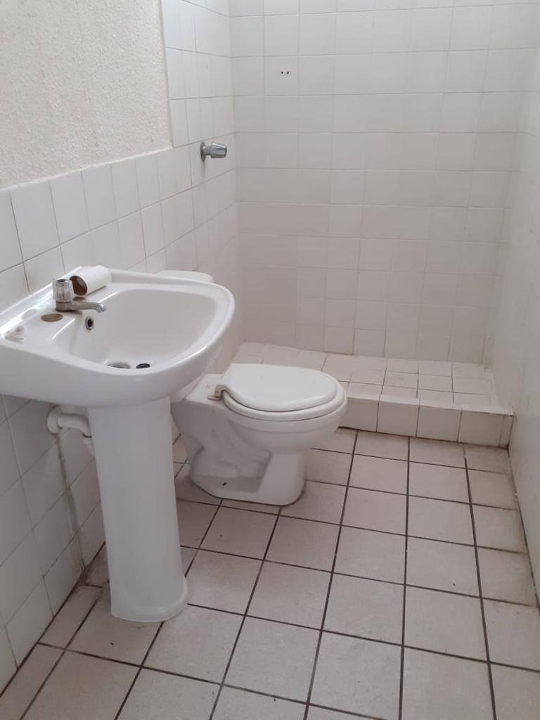 Venta de Casa o Casas, Terrenos, Propiedades, Apartamentos, Inmuebles en Guatemala, zona 11, zona 7, zona 2, zona 18, zona 16, Mixco, Carretera Al Salvador, Fraijanes, Santa Catarina Pinula, Antigua Guatemala, Villa Nueva, Villa Canales, San Miguel Petapa - Venta o Alquiler de Casas En Guatemala