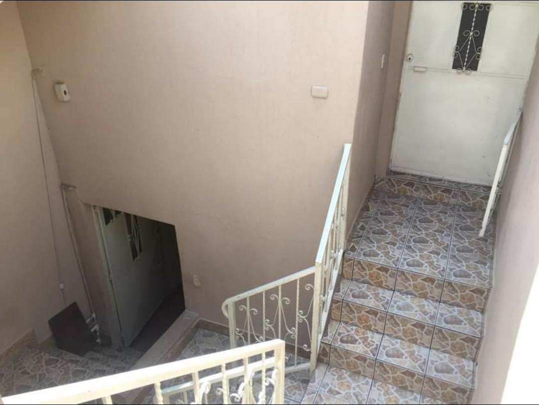 Venta de Casa o Casas, Terrenos, Propiedades, Apartamentos, Inmuebles en Guatemala, zona 11, zona 7, zona 2, zona 18, zona 16, Mixco, Carretera Al Salvador, Fraijanes, Santa Catarina Pinula, Antigua Guatemala, Villa Nueva, Villa Canales, San Miguel Petapa - Venta o Alquiler de Casas En Guatemala