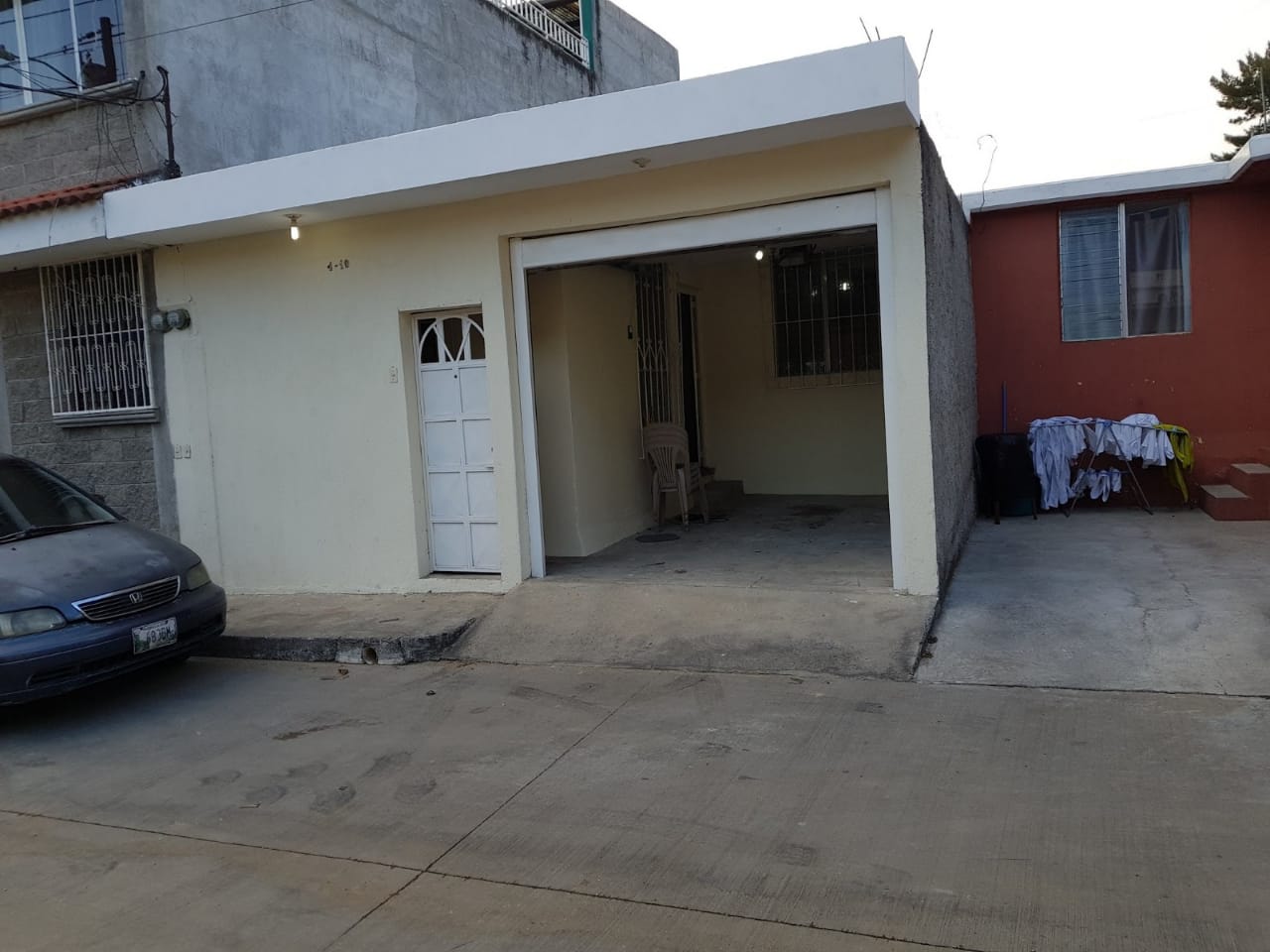 Venta de Casa o Casas, Terrenos, Propiedades, Apartamentos, Inmuebles en Guatemala, zona 11, zona 7, zona 2, zona 18, zona 16, Mixco, Carretera Al Salvador, Fraijanes, Santa Catarina Pinula, Antigua Guatemala, Villa Nueva, Villa Canales, San Miguel Petapa - Venta o Alquiler de Casas En Guatemala