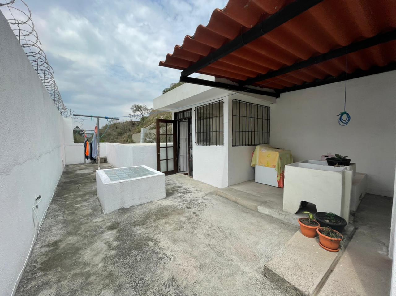 Venta de Casa o Casas, Terrenos, Propiedades, Apartamentos, Inmuebles en Guatemala, zona 11, zona 7, zona 2, zona 18, zona 16, Mixco, Carretera Al Salvador, Fraijanes, Santa Catarina Pinula, Antigua Guatemala, Villa Nueva, Villa Canales, San Miguel Petapa - Venta o Alquiler de Casas En Guatemala