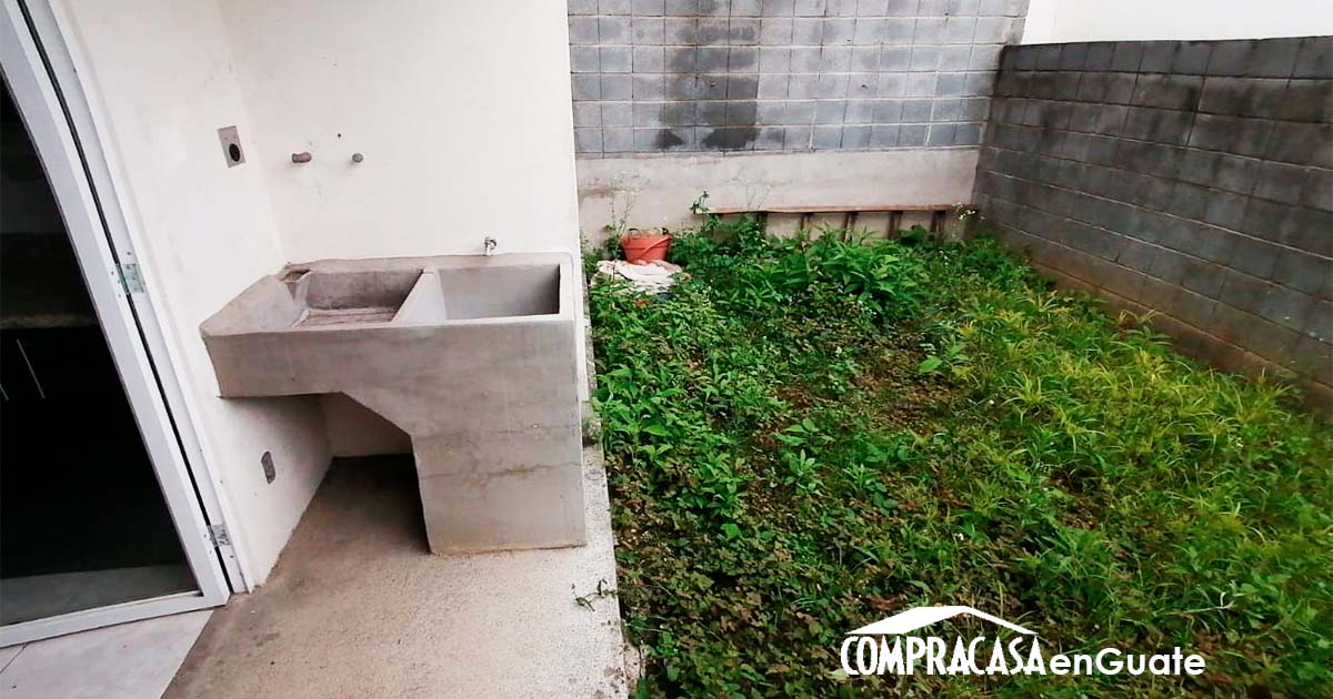 Venta de Casa o Casas, Terrenos, Propiedades, Apartamentos, Inmuebles en Guatemala, zona 11, zona 7, zona 2, zona 18, zona 16, Mixco, Carretera Al Salvador, Fraijanes, Santa Catarina Pinula, Antigua Guatemala, Villa Nueva, Villa Canales, San Miguel Petapa - Venta o Alquiler de Casas En Guatemala