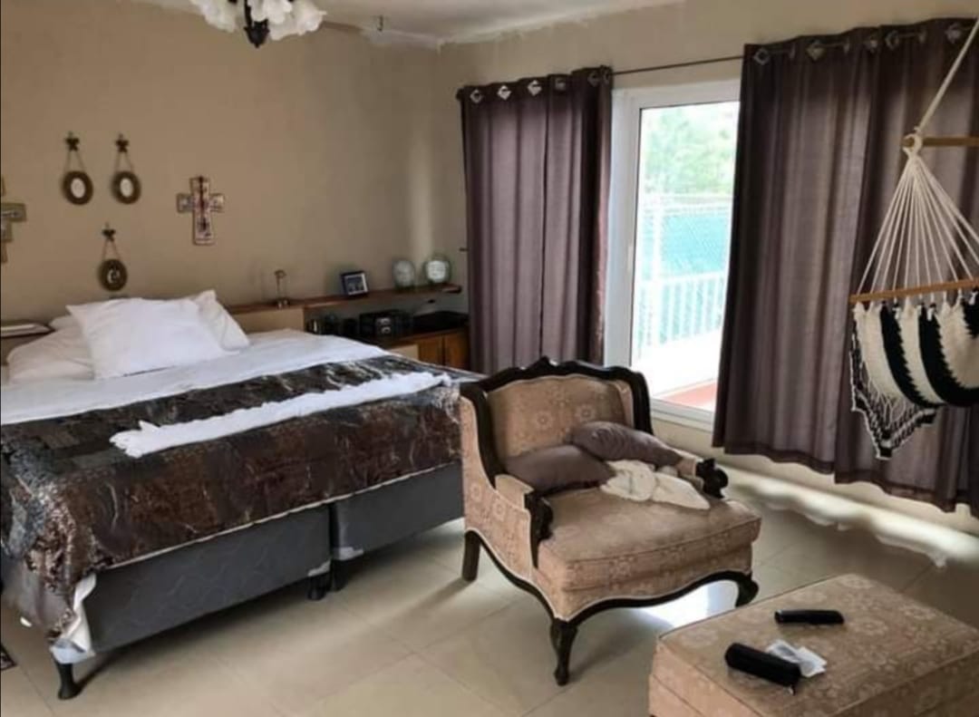 Venta de Casa o Casas, Terrenos, Propiedades, Apartamentos, Inmuebles en Guatemala, zona 11, zona 7, zona 2, zona 18, zona 16, Mixco, Carretera Al Salvador, Fraijanes, Santa Catarina Pinula, Antigua Guatemala, Villa Nueva, Villa Canales, San Miguel Petapa - Venta o Alquiler de Casas En Guatemala