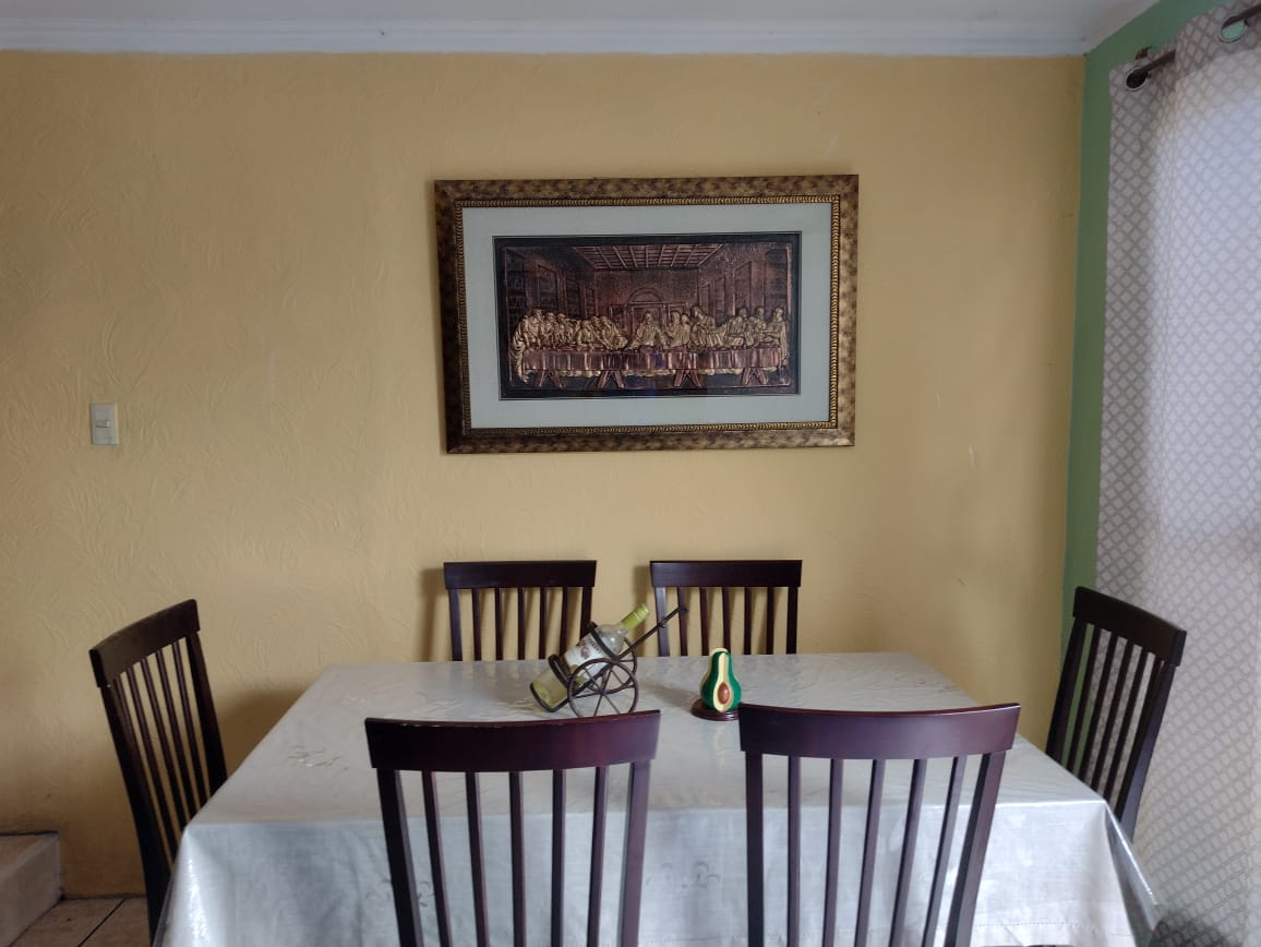 Venta de Casa o Casas, Terrenos, Propiedades, Apartamentos, Inmuebles en Guatemala, zona 11, zona 7, zona 2, zona 18, zona 16, Mixco, Carretera Al Salvador, Fraijanes, Santa Catarina Pinula, Antigua Guatemala, Villa Nueva, Villa Canales, San Miguel Petapa - Venta o Alquiler de Casas En Guatemala