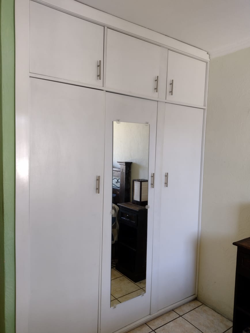 Venta de Casa o Casas, Terrenos, Propiedades, Apartamentos, Inmuebles en Guatemala, zona 11, zona 7, zona 2, zona 18, zona 16, Mixco, Carretera Al Salvador, Fraijanes, Santa Catarina Pinula, Antigua Guatemala, Villa Nueva, Villa Canales, San Miguel Petapa - Venta o Alquiler de Casas En Guatemala