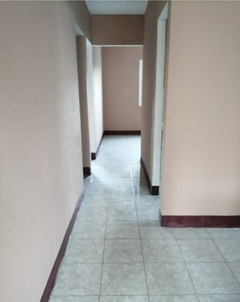 Venta de Casa o Casas, Terrenos, Propiedades, Apartamentos, Inmuebles en Guatemala, zona 11, zona 7, zona 2, zona 18, zona 16, Mixco, Carretera Al Salvador, Fraijanes, Santa Catarina Pinula, Antigua Guatemala, Villa Nueva, Villa Canales, San Miguel Petapa - Venta o Alquiler de Casas En Guatemala