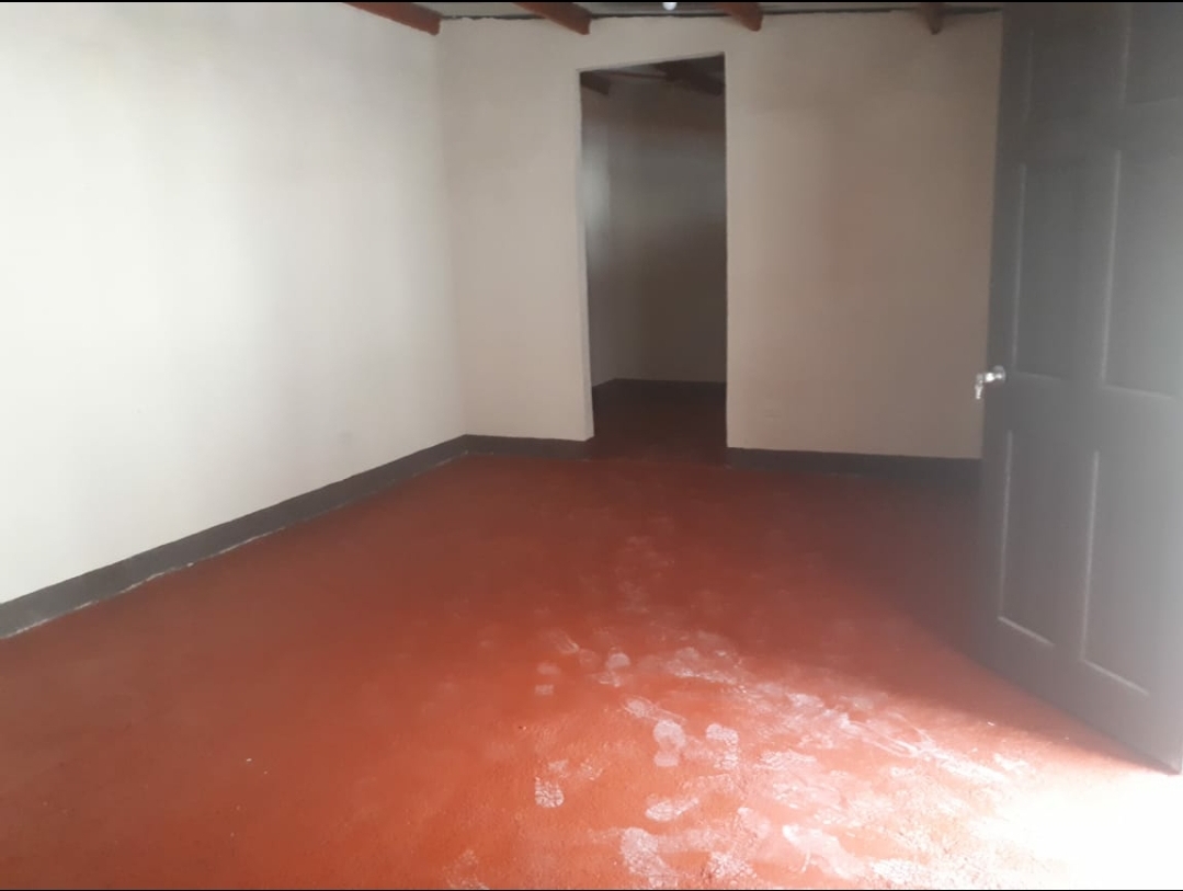 Venta de Casa o Casas, Terrenos, Propiedades, Apartamentos, Inmuebles en Guatemala, zona 11, zona 7, zona 2, zona 18, zona 16, Mixco, Carretera Al Salvador, Fraijanes, Santa Catarina Pinula, Antigua Guatemala, Villa Nueva, Villa Canales, San Miguel Petapa - Venta o Alquiler de Casas En Guatemala