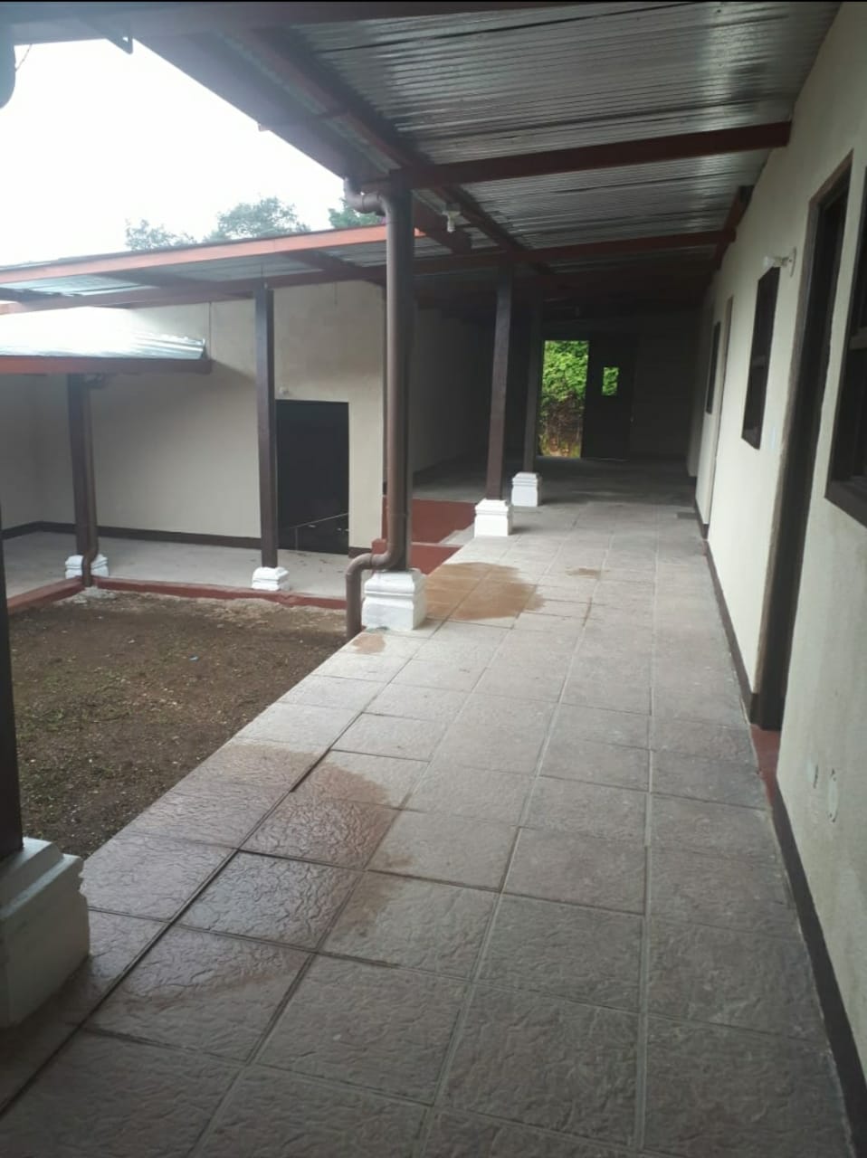 Venta de Casa o Casas, Terrenos, Propiedades, Apartamentos, Inmuebles en Guatemala, zona 11, zona 7, zona 2, zona 18, zona 16, Mixco, Carretera Al Salvador, Fraijanes, Santa Catarina Pinula, Antigua Guatemala, Villa Nueva, Villa Canales, San Miguel Petapa - Venta o Alquiler de Casas En Guatemala