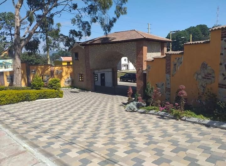 Venta de Casa o Casas, Terrenos, Propiedades, Apartamentos, Inmuebles en Guatemala, zona 11, zona 7, zona 2, zona 18, zona 16, Mixco, Carretera Al Salvador, Fraijanes, Santa Catarina Pinula, Antigua Guatemala, Villa Nueva, Villa Canales, San Miguel Petapa - Venta o Alquiler de Casas En Guatemala