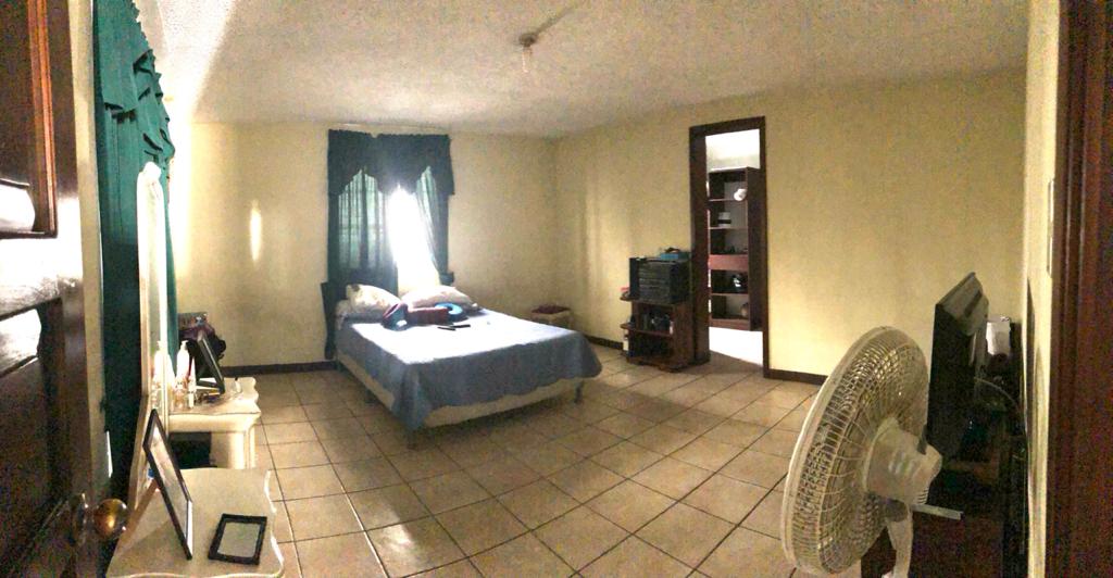 Venta de Casa o Casas, Terrenos, Propiedades, Apartamentos, Inmuebles en Guatemala, zona 11, zona 7, zona 2, zona 18, zona 16, Mixco, Carretera Al Salvador, Fraijanes, Santa Catarina Pinula, Antigua Guatemala, Villa Nueva, Villa Canales, San Miguel Petapa - Venta o Alquiler de Casas En Guatemala