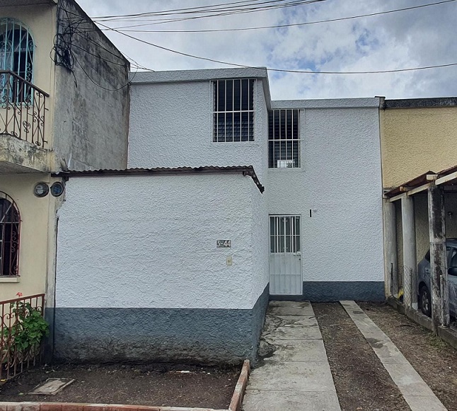 Venta de Casa o Casas, Terrenos, Propiedades, Apartamentos, Inmuebles en Guatemala, zona 11, zona 7, zona 2, zona 18, zona 16, Mixco, Carretera Al Salvador, Fraijanes, Santa Catarina Pinula, Antigua Guatemala, Villa Nueva, Villa Canales, San Miguel Petapa - Venta o Alquiler de Casas En Guatemala