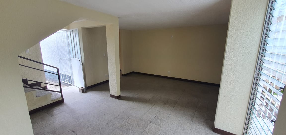 Venta de Casa o Casas, Terrenos, Propiedades, Apartamentos, Inmuebles en Guatemala, zona 11, zona 7, zona 2, zona 18, zona 16, Mixco, Carretera Al Salvador, Fraijanes, Santa Catarina Pinula, Antigua Guatemala, Villa Nueva, Villa Canales, San Miguel Petapa - Venta o Alquiler de Casas En Guatemala