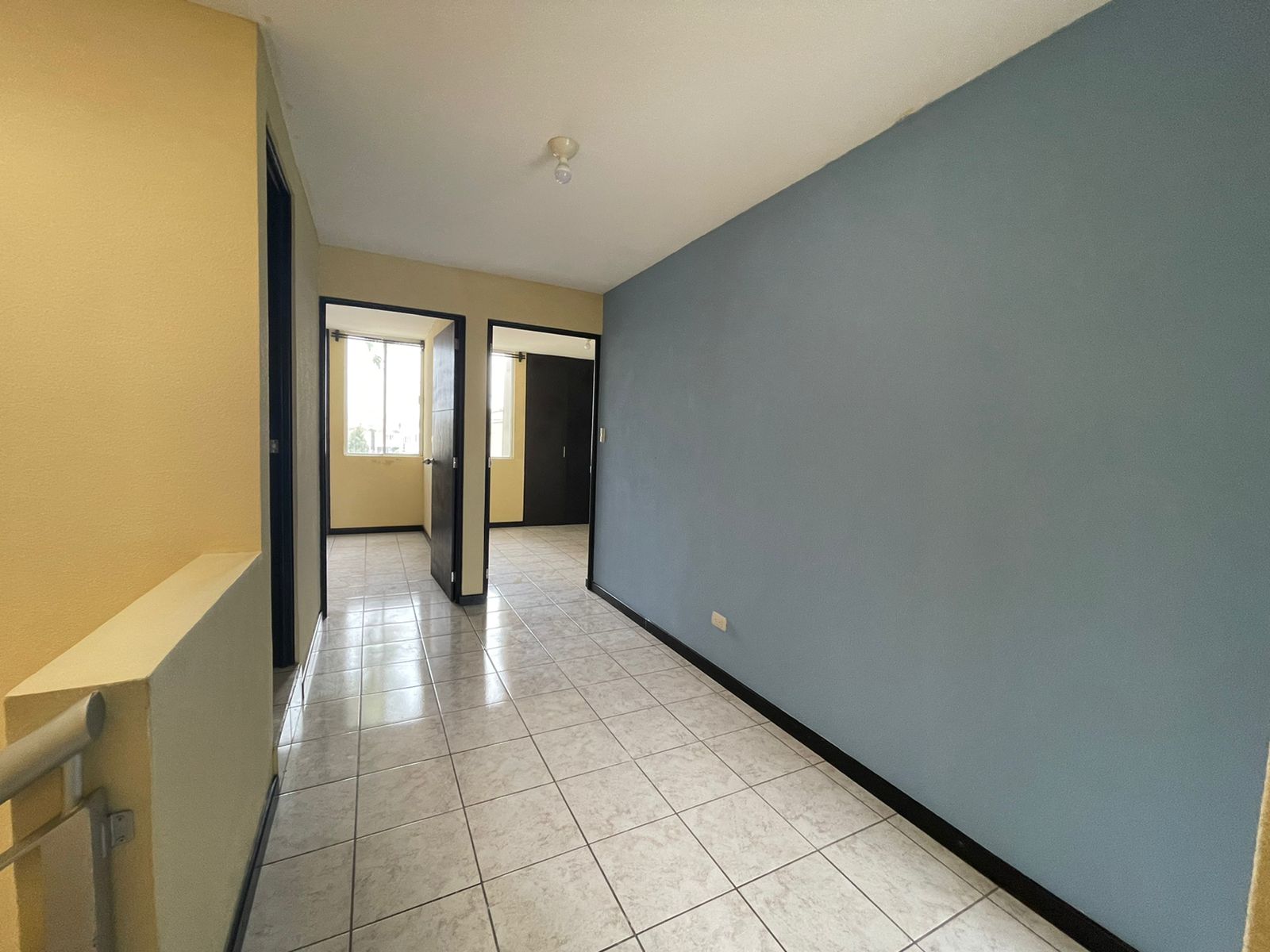 Venta de Casa o Casas, Terrenos, Propiedades, Apartamentos, Inmuebles en Guatemala, zona 11, zona 7, zona 2, zona 18, zona 16, Mixco, Carretera Al Salvador, Fraijanes, Santa Catarina Pinula, Antigua Guatemala, Villa Nueva, Villa Canales, San Miguel Petapa - Venta o Alquiler de Casas En Guatemala