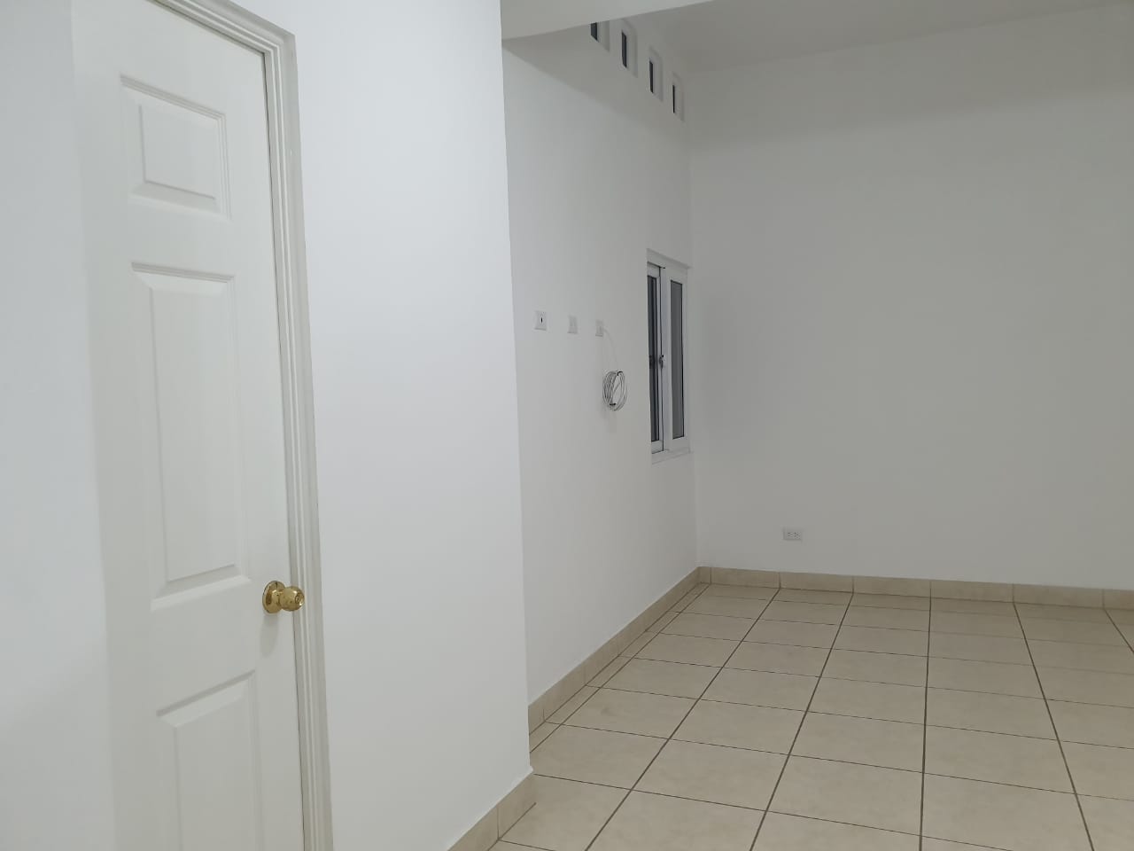 Venta de Casa o Casas, Terrenos, Propiedades, Apartamentos, Inmuebles en Guatemala, zona 11, zona 7, zona 2, zona 18, zona 16, Mixco, Carretera Al Salvador, Fraijanes, Santa Catarina Pinula, Antigua Guatemala, Villa Nueva, Villa Canales, San Miguel Petapa - Venta o Alquiler de Casas En Guatemala