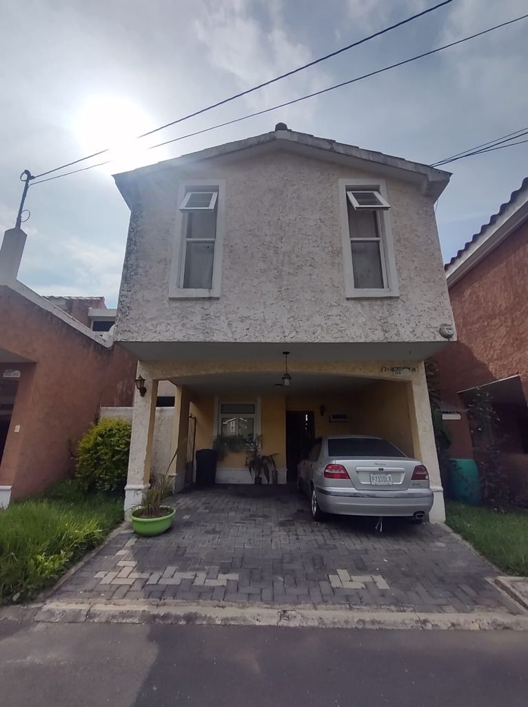 Venta de Casa o Casas, Terrenos, Propiedades, Apartamentos, Inmuebles en Guatemala, zona 11, zona 7, zona 2, zona 18, zona 16, Mixco, Carretera Al Salvador, Fraijanes, Santa Catarina Pinula, Antigua Guatemala, Villa Nueva, Villa Canales, San Miguel Petapa - Venta o Alquiler de Casas En Guatemala